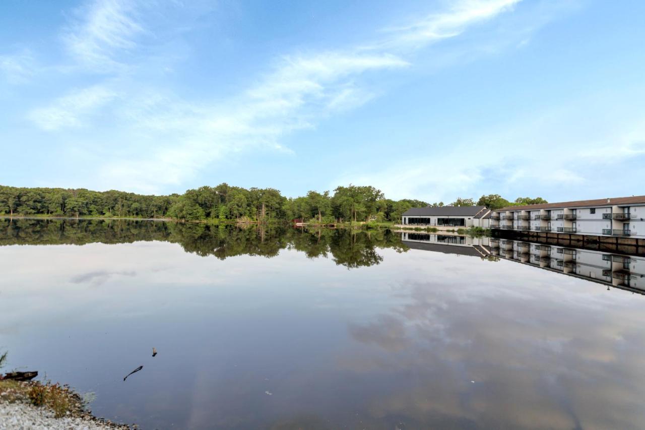 Waterbird Lakeside Inn Chesterton Eksteriør billede